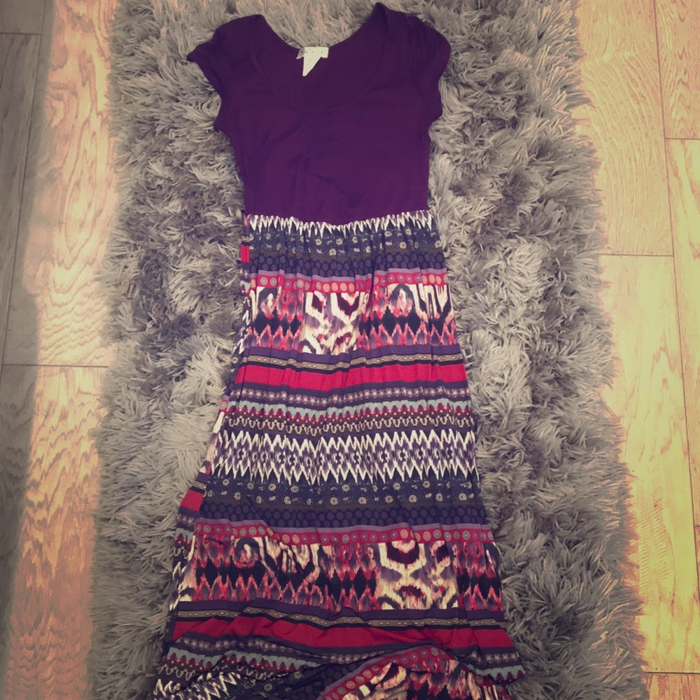 The zig zag stripe boutique- purple pattern maxi-S